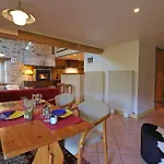 Les Insolites De Coco Bed & Breakfast La Lande-de-Goult