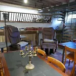 Les Insolites De Coco Bed & Breakfast 4*