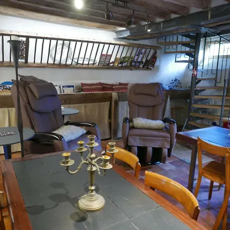 Les Insolites De Coco Bed & Breakfast 4*