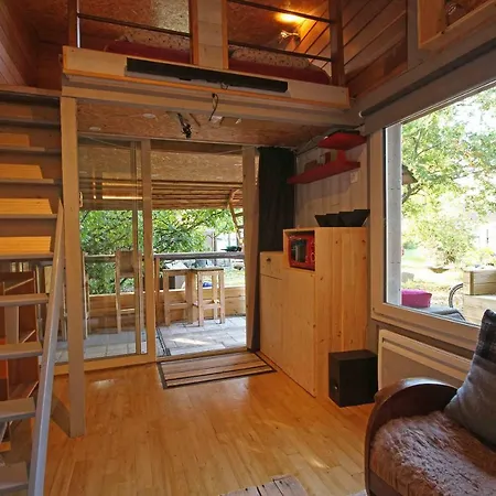 Les Insolites De Coco Couette-café La Lande-de-Goult