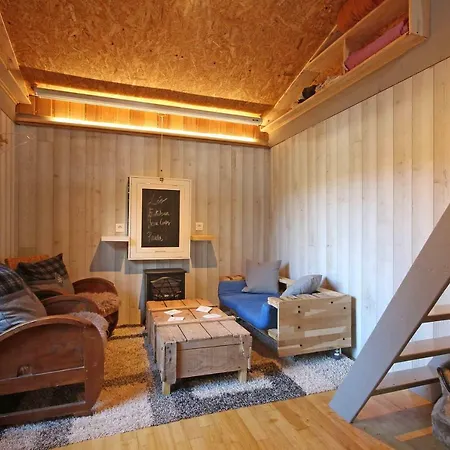 Les Insolites De Coco 4* La Lande-de-Goult