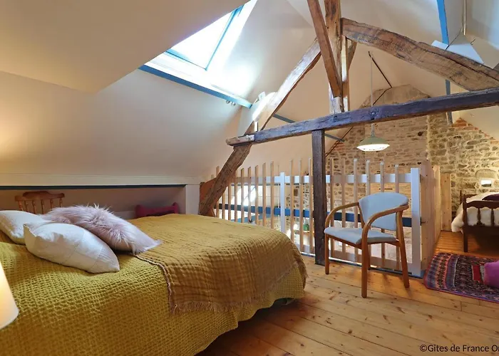 Les Insolites De Coco לינה וארוחת בוקר La Lande-de-Goult