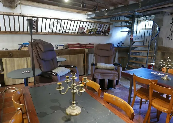 Les Insolites De Coco Bed & Breakfast 4*