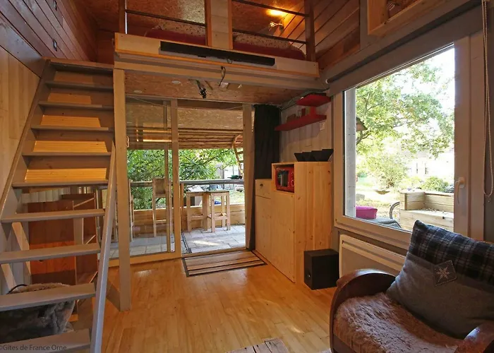 Les Insolites De Coco Bed & Breakfast La Lande-de-Goult